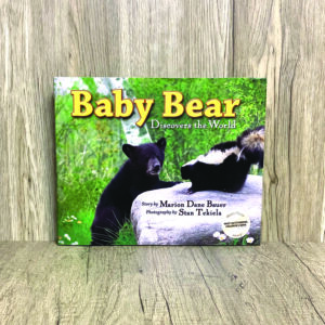 Baby Bear Discovers the World
